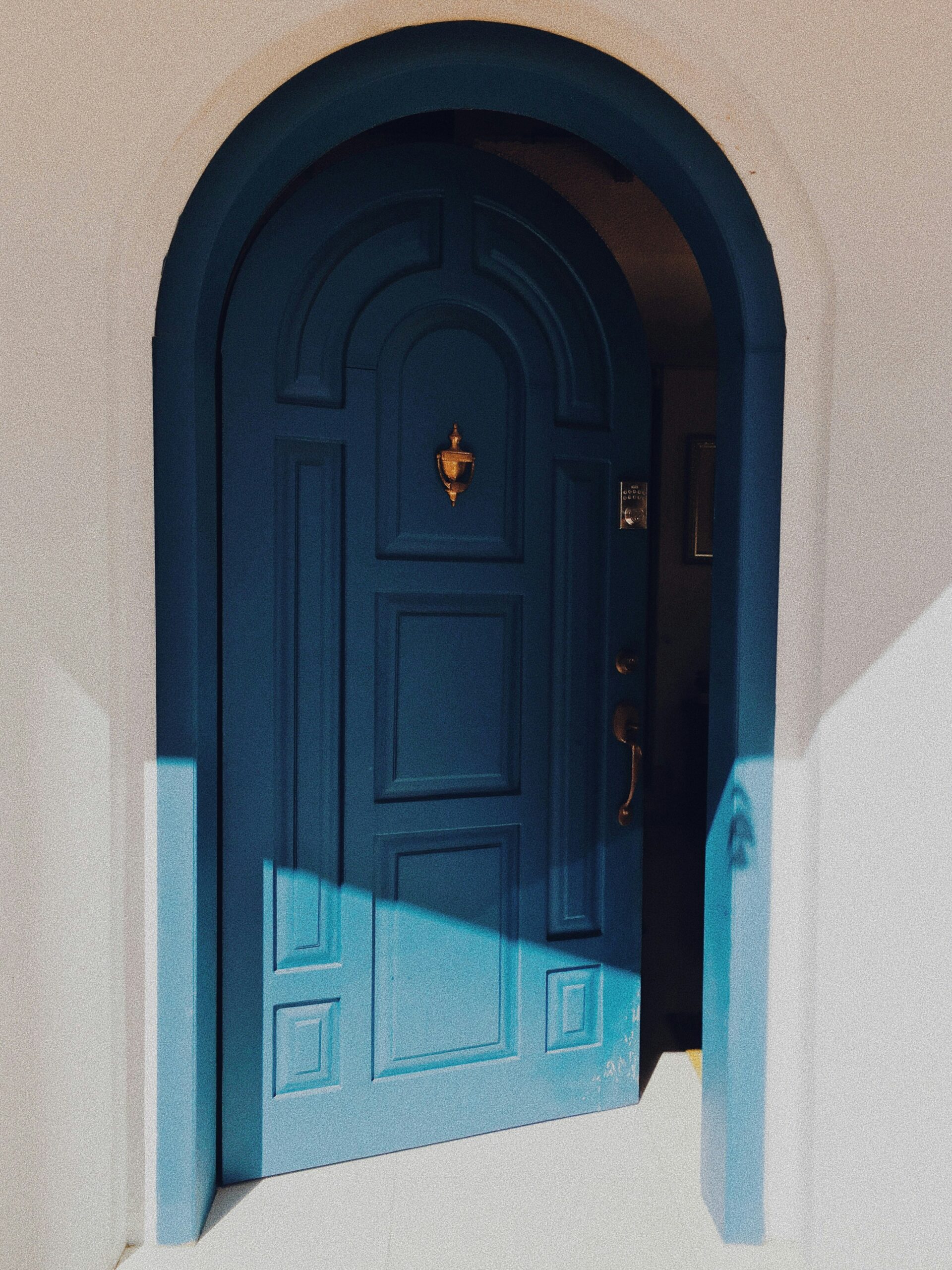 Blue door Unlocked, and starting to be opened, to illustrate: Let’s embark on a journey to uncover the intricacies of IUL, shedding light on its features and benefits for a comprehensive understanding.