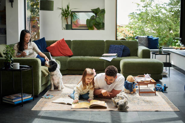 Explore what a floor is in Indexed Universal Life (IUL) insurance & how it guarantees the cash value won’t lose money in market downturns.