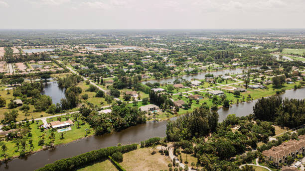 Retirees in Wellington, Florida are securing guaranteed income and asset protection with annuities, ensuring their retirement income remains stable and tax-efficient.